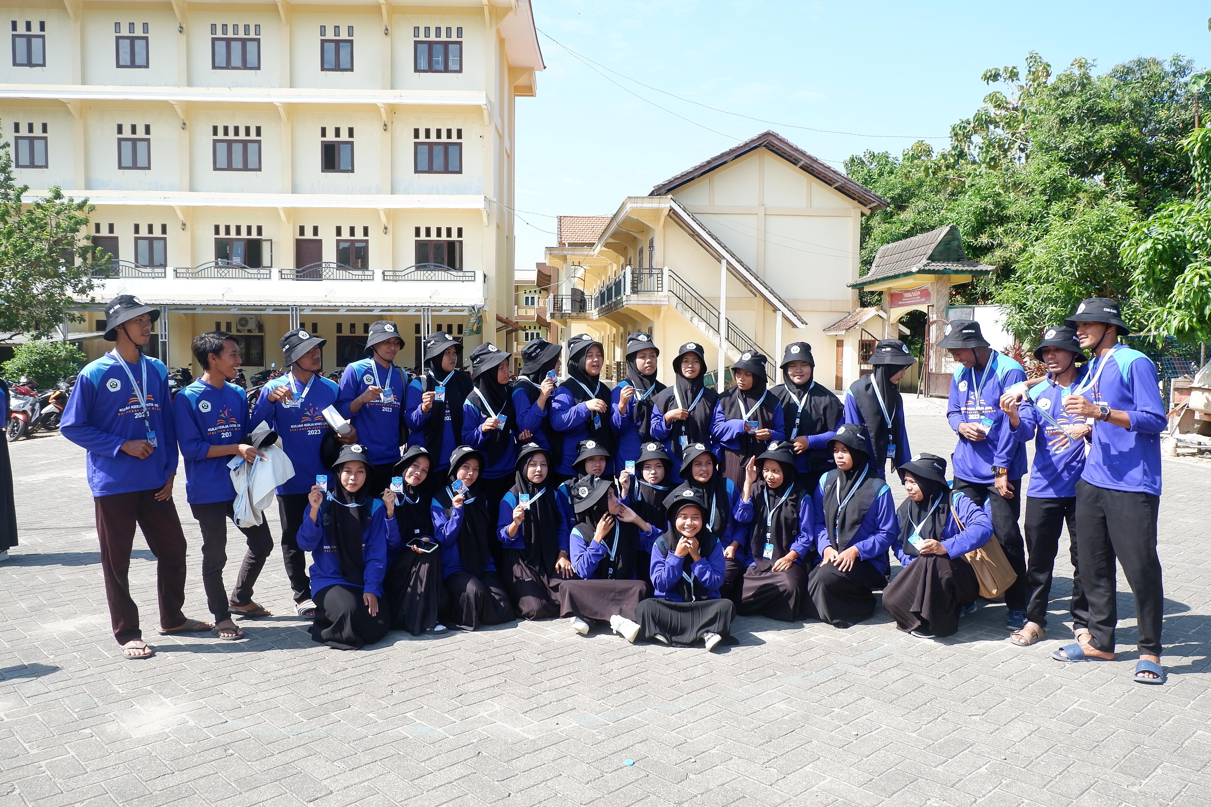 Pelepasan 78 Mahasiswa KKN tersebar di 2 Kabupaten