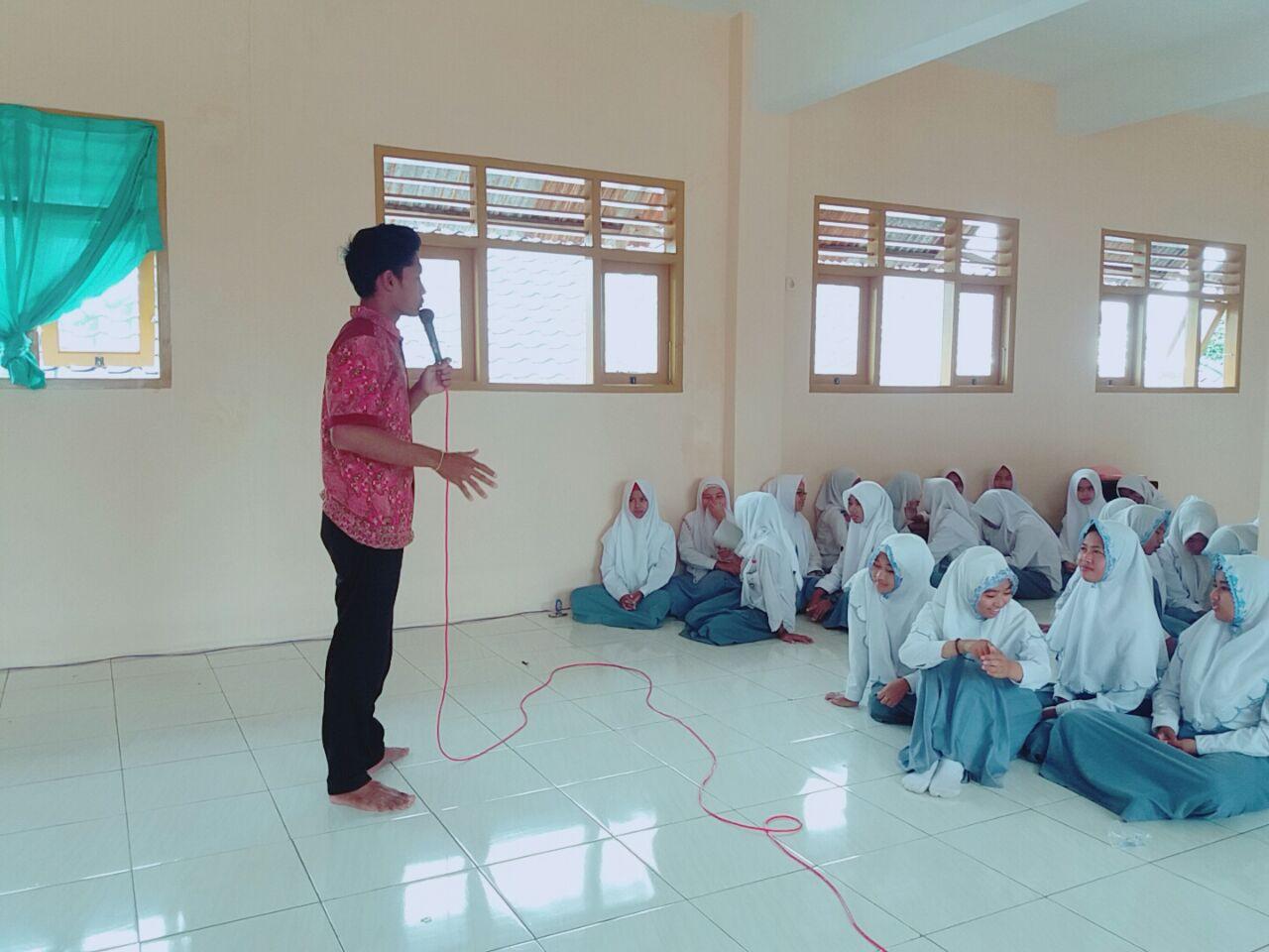 Mahasiswa STAIHA Gelar Sosialisasi Kampus di SMA & MA Umar Mas'ud